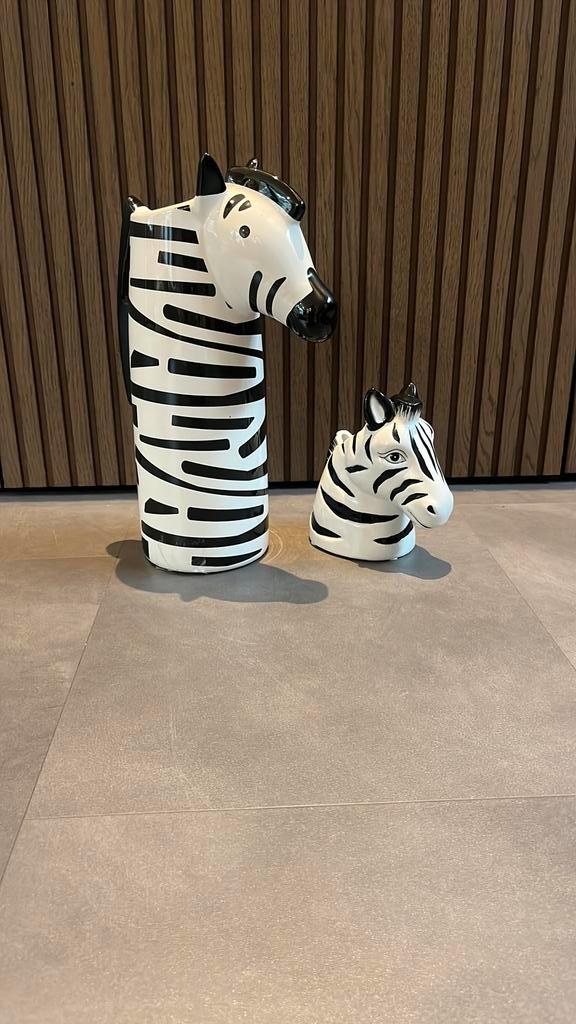 Set van 2 zebra vazen – zwart wit oom, Huis en Inrichting, Woonaccessoires | Vazen, Zo goed als nieuw, Ophalen of Verzenden