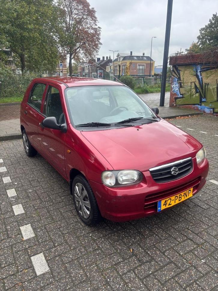 Suzuki Alto 2004, Auto's, Suzuki, Particulier, Alto, Benzine, B, Hatchback, Handgeschakeld, Origineel Nederlands, Rood, Voorwielaandrijving