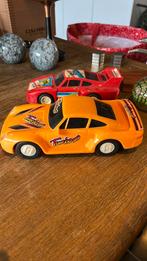 Twee plastic Porsche’s made in China ongeveer 1/24, Ophalen of Verzenden, Gebruikt, Auto