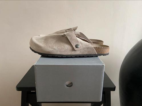 H&M suède clogs muiltjes - maat 43 - NIEUW, Kleding | Heren, Schoenen, Nieuw, Overige typen, Overige kleuren, Ophalen of Verzenden