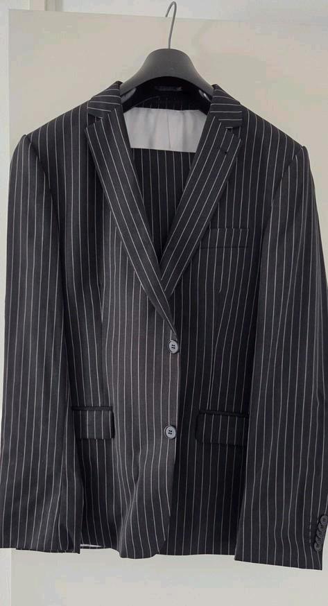 Lanugo by Antonius Heren Maatpak - Zwart Krijtstreep, Kleding | Heren, Kostuums en Colberts, Zo goed als nieuw, Maat 48/50 (M)