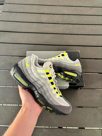 Nike air max 95 og neon 2015 ‘maat 44’ beschikbaar voor biedingen