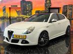 Alfa Romeo Giulietta 1.4 T Business Executive Kleppensysteem, Wit, Bedrijf, 19 km/l, Onderhoudsboekje