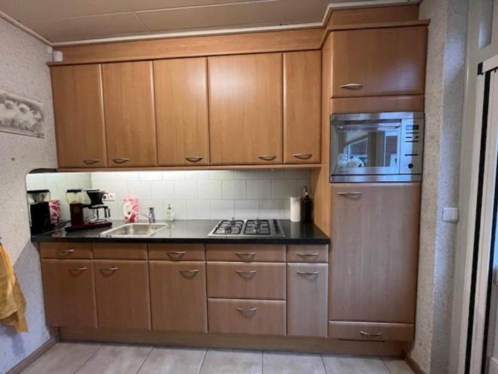 Keuken, Huis en Inrichting, Keuken | Complete keukens, Gebruikt, Enkelwandige keuken, Overige kleuren, Graniet of Steen, Ophalen