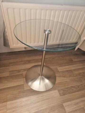 Metaform bijzettafel | Design beschikbaar voor biedingen