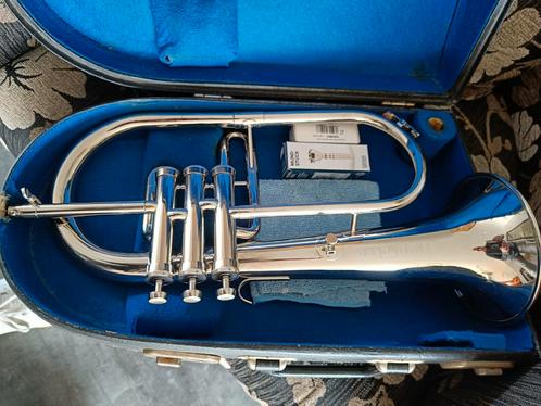 Nieuwstaat Vintage Schenkelaars bugel Speelklaar valve align, Muziek en Instrumenten, Blaasinstrumenten | Trompetten, Zo goed als nieuw