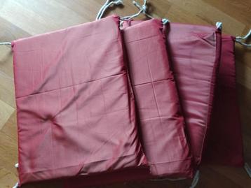Steenrode stoel kussentjes 4 stuks  30 cm x 40 cm x 2cm beschikbaar voor biedingen