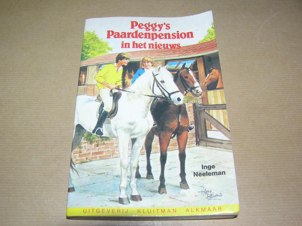 Peggy's paardenpension in het nieuws-Inge Neeleman, Boeken, Ophalen of Verzenden, Gelezen, Inge Neeleman, Fictie