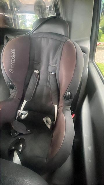 Maxi cosi kinderstoeltje voor in auto 2x beschikbaar voor biedingen