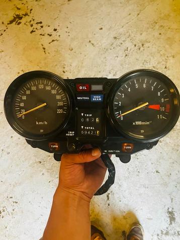 Honda CB750F (1980) Dashboard / Tellerunit beschikbaar voor biedingen