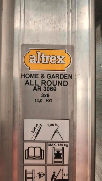 Altrex Reformladder pro 3x9 treden, Doe-het-zelf en Verbouw, Ladders en Trappen, Zo goed als nieuw, Ladder, 4 meter of meer, Opvouwbaar of Inschuifbaar