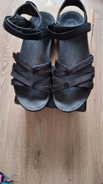 Teva sandalen  42, Ophalen of Verzenden, Zo goed als nieuw, Sandalen of Muiltjes