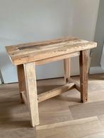 Landelijke houten kruk / bijzettafel, Huis en Inrichting, Stoelen, Ophalen, Gebruikt, Bruin, Eén