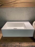 Stijlvolle fontein - wit en modern!, Doe-het-zelf en Verbouw, Sanitair, Ophalen of Verzenden, Zo goed als nieuw, Toilet