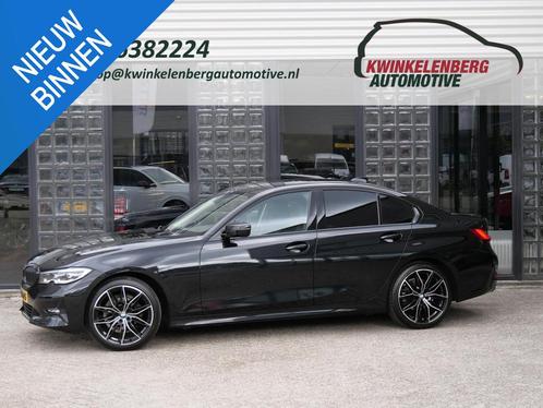 BMW 3-serie 318i Sportline Carplay Sportstoelen Leder/Stof N, Auto's, BMW, Te koop, 3-Serie, ABS, Airbags, Airconditioning, Alarm