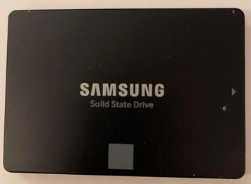 Samsung 860 EVO 250GB SSD - Zo goed als nieuw! beschikbaar voor biedingen