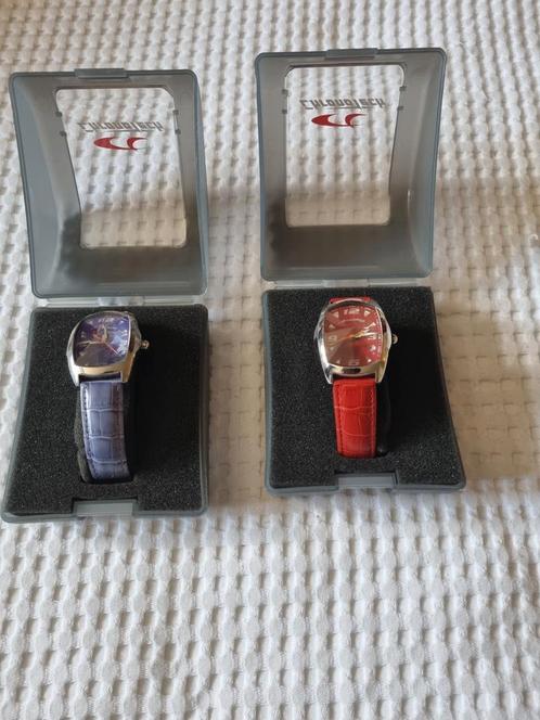 Dameshorloge (paars), Sieraden, Tassen en Uiterlijk, Ringen, Gebruikt, Ophalen of Verzenden
