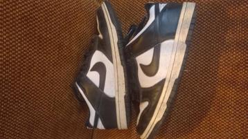 Nike Dunk panda maat 38 beschikbaar voor biedingen