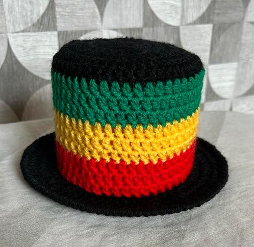 Toiletrolhoedje rasta reggae gehaakt hoedje hoedenplank, Auto diversen, Auto-accessoires, Nieuw, Ophalen of Verzenden