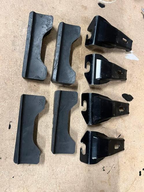 Thule kitset 5114 voor AUDI A5 Sportback 5-dr Hatchb., 09-16, Auto diversen, Dakdragers, Zo goed als nieuw, Ophalen of Verzenden