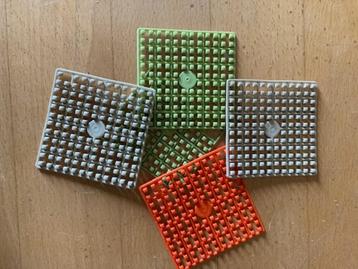 veel pixel mates en enkele pixel plaatjes  beschikbaar voor biedingen