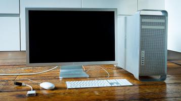 Apple Mac Pro 5.1 - 6 core 3.33 Ghz + 30" Cinema Display beschikbaar voor biedingen