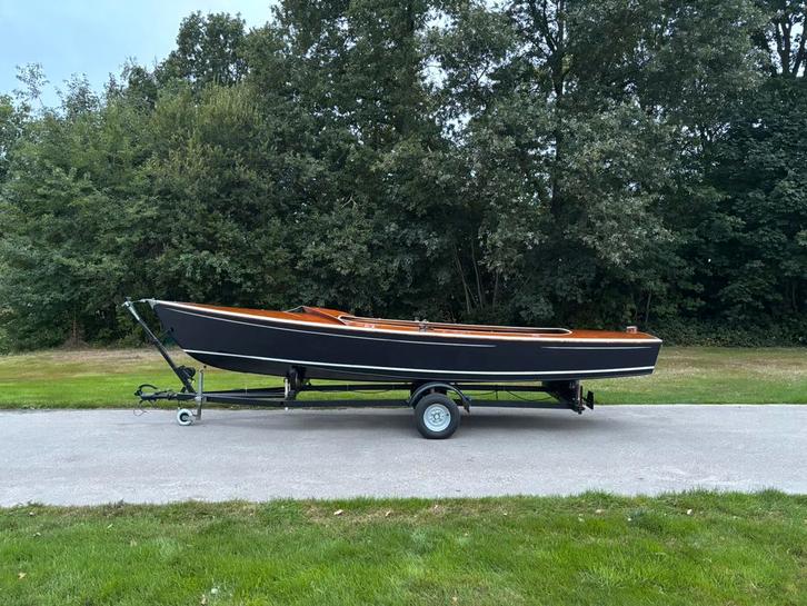 Nette Spanker Zeilboot COMPLEET, evt met motor, Watersport en Boten, Sloepen, Zo goed als nieuw, Tot 10 pk, 3 tot 6 meter, Buitenboordmotor