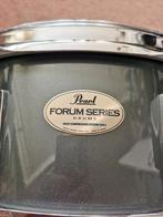 Snaredrum Pearl Forum, anthraciet kleur., Ophalen of Verzenden, Zo goed als nieuw, Drums of Percussie