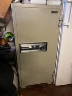 Royal Safe. 127 cm hoog. 57 cm breed  55 cm diep. kluis, Huis en Inrichting, Brandblussers en Brandkasten, Ophalen of Verzenden