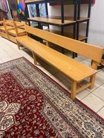 Houten schoolbank 30cm hoog , 220cm breed , zeer degelijk, Ophalen, Gebruikt, Bruin, Vijf, Zes of meer stoelen