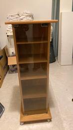 Kastje met glazen deur, Huis en Inrichting, Ophalen, Zo goed als nieuw, Hout, Cd's