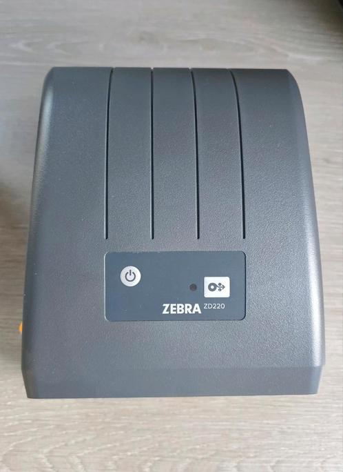 Zebra zd220 + 2000 labels, Computers en Software, Labelprinters, Zo goed als nieuw, Ophalen of Verzenden
