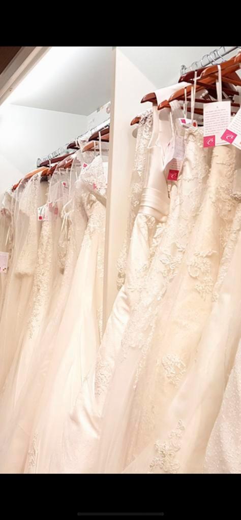 Partij bruidsjurken, trouwjurken te koop, Kleding | Dames, Trouwkleding en Trouwaccessoires, Zo goed als nieuw, Trouwjurk, Ophalen of Verzenden