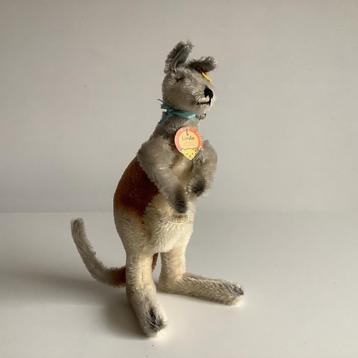 Prachtige vintage Steiff kangoeroe Linda  beschikbaar voor biedingen