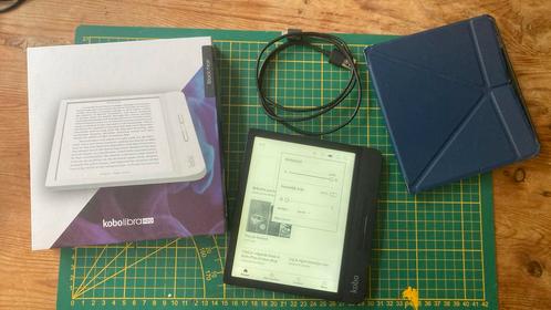 Kobo Libra H2O, zgan, met Sleepcover, Doos & USB-kabel, Computers en Software, E-readers, Zo goed als nieuw, 6 inch of minder