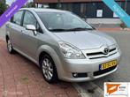 Toyota Corolla Verso 1.8 VVT-i Sol 7p AUTOMAAT/AIRCO/7 PERSO, Auto's, Toyota, Gebruikt, 4 cilinders, 129 pk, 7 stoelen