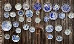 collectie van 31 oude en antieke Delfts blauwe wandborden., Ophalen