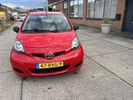 Toyota Aygo 1.0-12V Cool, Voorwielaandrijving, Euro 5, Gebruikt, 4 stoelen
