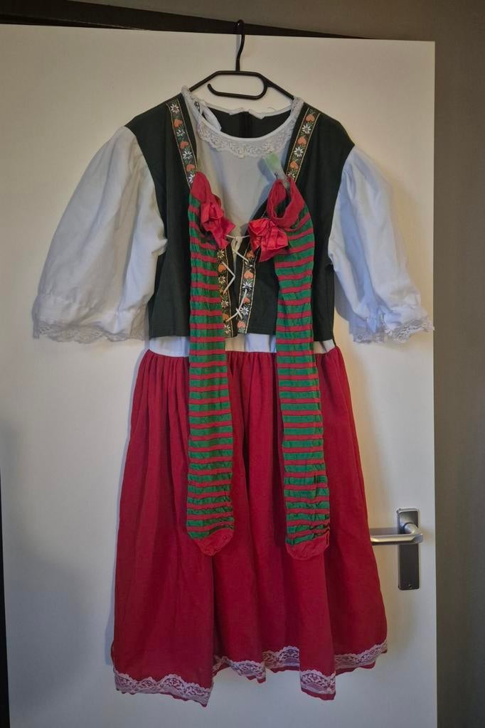 Diverse carnaval sets, Ophalen, Carnaval, Maat 42/44 (L), Kleding