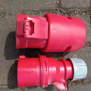 PCE wandcontactdoos stekker 400 Volt krachtstroom 380 volt beschikbaar voor biedingen