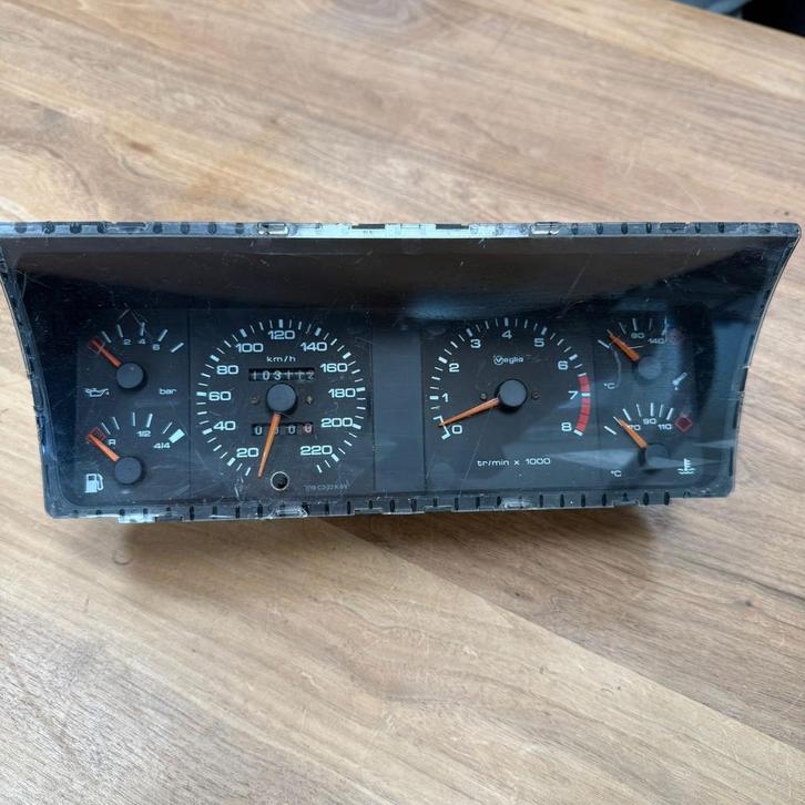 Peugeot 205 GTI tellerbak dashboard klokjes vanaf ’84, Auto diversen, Autonavigatie, Ophalen of Verzenden