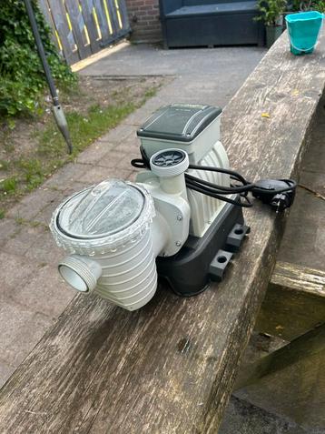Zandfilter pomp Bestway beschikbaar voor biedingen