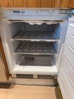 Miele vriezer - werkt perfect!, 85 tot 120 cm, Gebruikt, 100 tot 150 liter, Met aparte vriezer