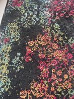 hele mooie tapijt met vintage kleuren en bloemen te koop!, Ophalen, Zo goed als nieuw, Rechthoekig, 100 tot 150 cm