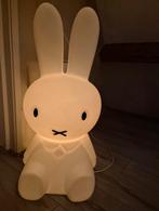 Nijntje XL Vloerlamp - Sfeervolle Kinderkamerlamp, Huis en Inrichting, Ophalen, Kunststof, Zo goed als nieuw, Minder dan 100 cm