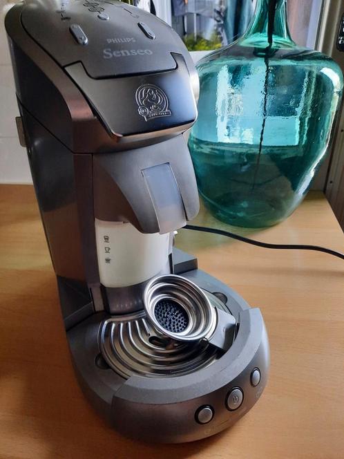 SENSEO Latte Select Koffiezetapparaat HD7852/50, Witgoed en Apparatuur, Koffiezetapparaten, Gebruikt, Koffiepads en cups, Combi