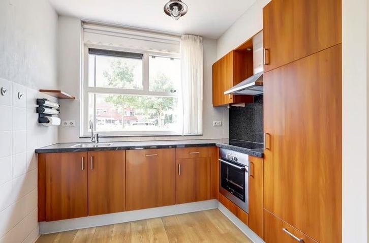 Complete keuken met granieten blad - Zelf demonteren!, Huis en Inrichting, Keuken | Complete keukens, Gebruikt, Hoekkeuken, Bruin