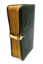 Bijbel met gouden slot, 1918, Verzenden, Goud