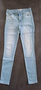 SPIJKERBROEK MAAT 30/32. SILVER CREEK DAMESKLEDING. JEANS!, Silver Creek, Blauw, Ophalen of Verzenden, Zo goed als nieuw