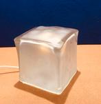 IKEA. Iviken . Ice Cube. Glas., Huis en Inrichting, Lampen | Tafellampen, Ophalen of Verzenden, Zo goed als nieuw, Glas, Minder dan 50 cm